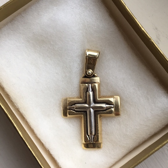 Jewelry - 14k gold cross